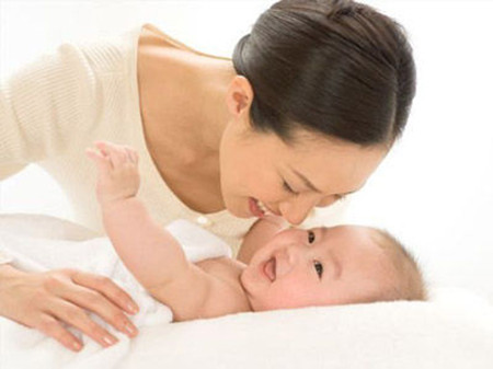 新生儿腹泻正确护理方法3