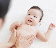 新生儿打嗝频繁怎么办2