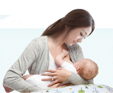 新生儿喂奶姿势哪个好6