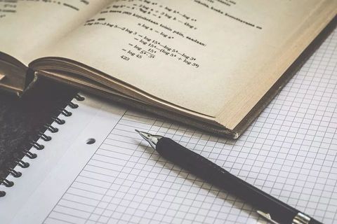 不要再说这3个字了,会害了孩子一辈子!