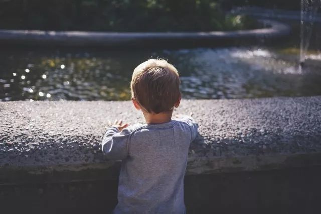 “熊大人”常做的奇葩事有哪些?春节应对“熊亲戚”自救指南