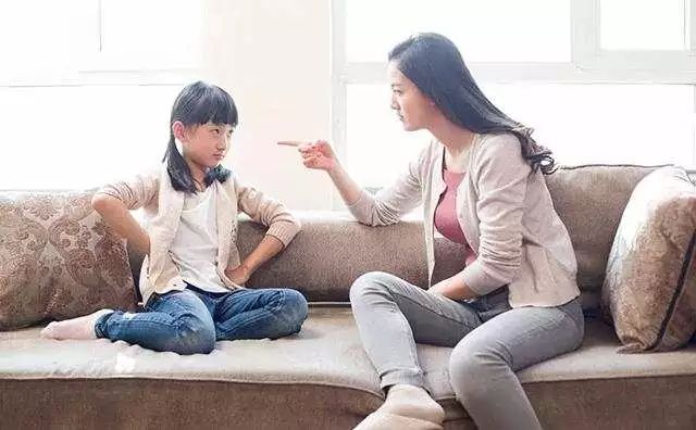 明智的父母,既是孩子的朋友,也是孩子的“敌人”!