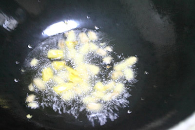 彩椒鸡丁的做法3