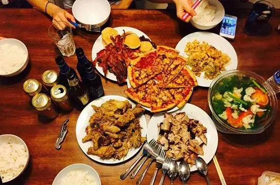 要想胃好，这4个动作不能犯！胃还喜欢你做这3件事！