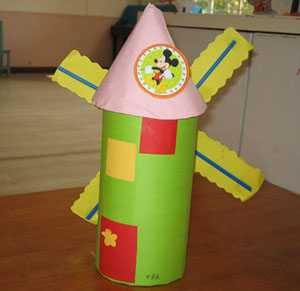 幼儿手工制作：火箭的手工制作方法