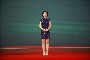 演讲比赛--黄亚庆《每一个普通日子里的灯塔》