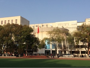 武汉外校学习与生活介绍（图片）
