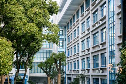 多图抢鲜看：改建后的上外附中