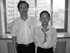 徐常起和他的爸爸徐孝义。 徐常起和他的爸爸徐孝义。
