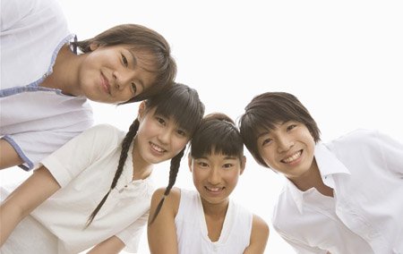 研究:青少年早恋不一定只会为学业带来负面影响