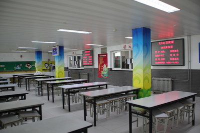 101中学学生餐厅