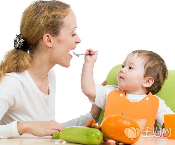 给宝宝添加辅食的注意事项