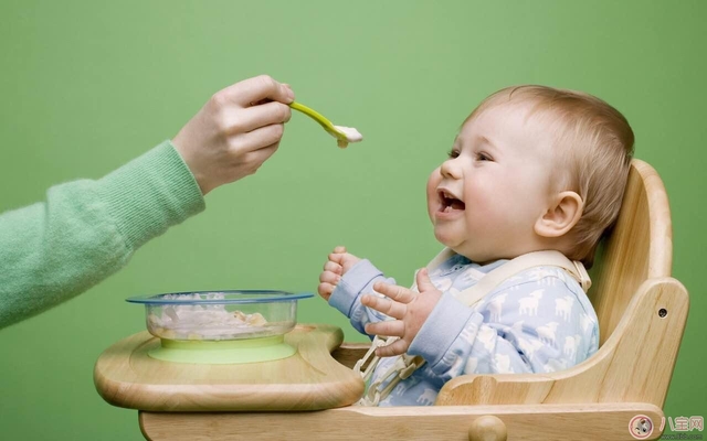 宝宝辅食果泥会中毒吗？正确添加辅食注意事项