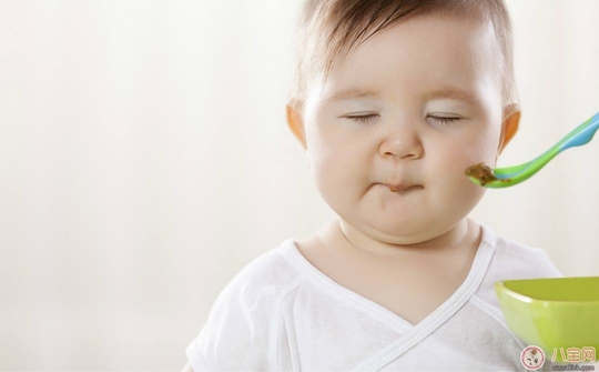 给孩子第一次做辅食心情说说朋友圈  为孩子做辅食感想说说朋友圈   