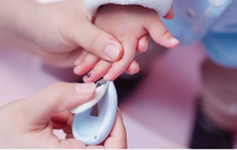 新生儿皮肤和指甲如何护理保养 护理新生儿皮肤指甲要注意什么