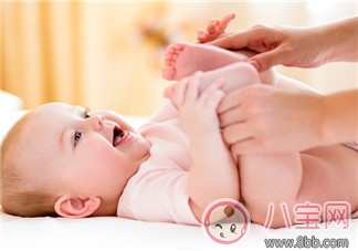 给早产儿宝宝抚触按摩的方法有哪些 怎么给早产宝宝按摩做操抚触